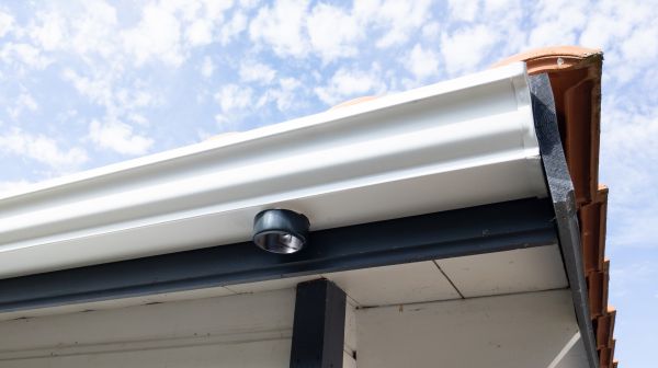 Seamless Gutters Installation in Batavia