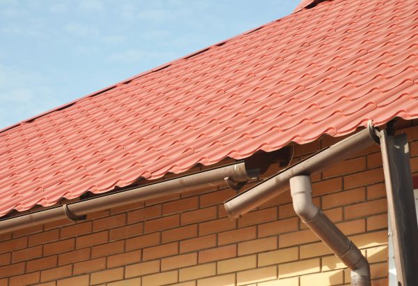 Loose Gutter Repair in Batavia